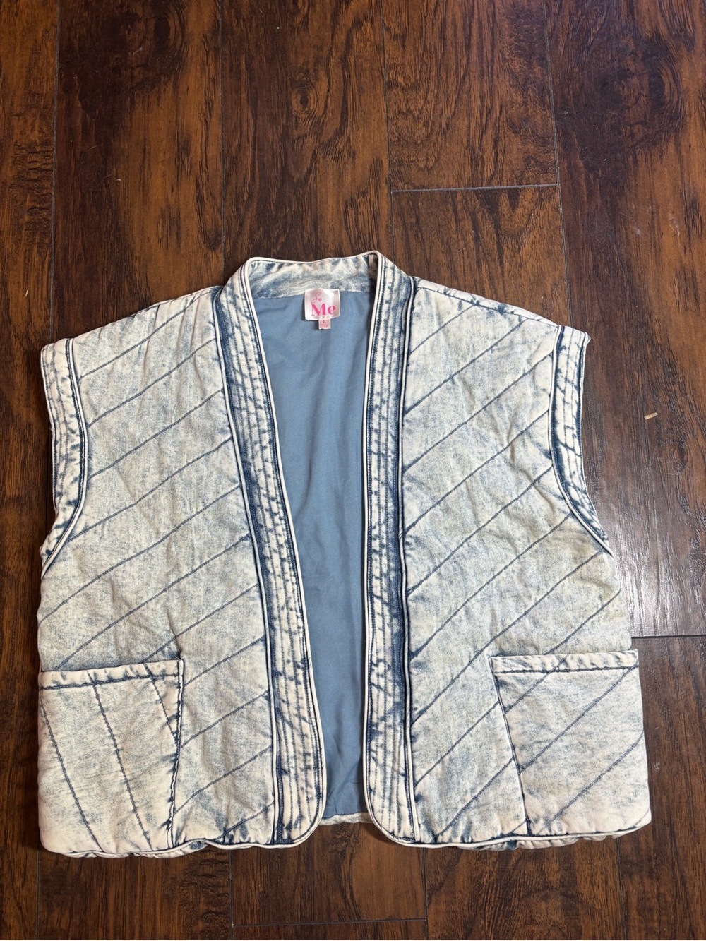 Women’s So Me Light Blue Quilted Vintage Denim-Trim Vest Size Large
